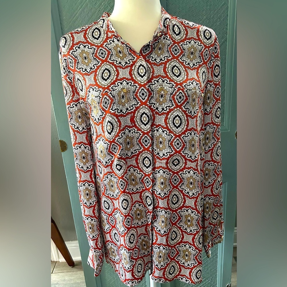 Michael Kors woven top with double breasted pockets